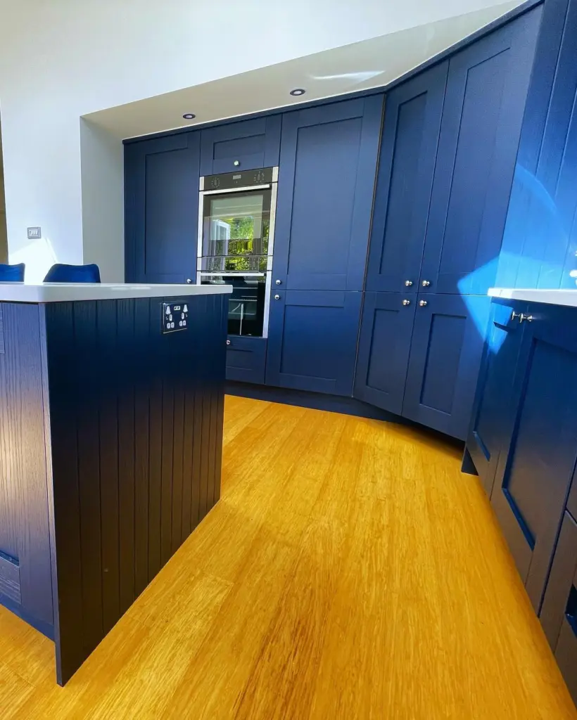 built-in-double-oven-bespoke-kitchen-fit