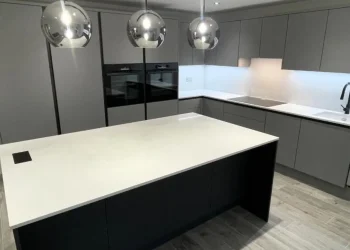 new-modern-bespoke-kitchen-fitted-south-woodham-ferrers-essex-big