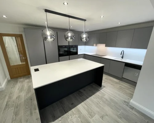 new-modern-bespoke-kitchen-fitted-south-woodham-ferrers-essex.webp
